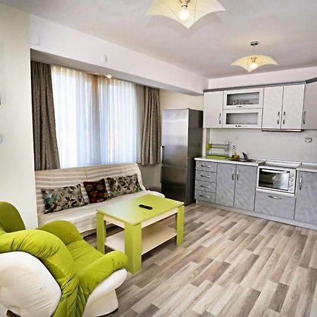 Apart Hotel Central Момчилград Екстер'єр фото